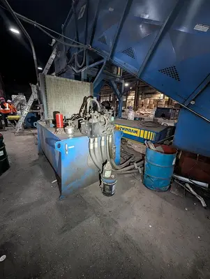 USED EXCEL 2R10 TWO-RAM BALER