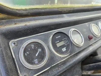 USED CATERPILLAR V200B STR