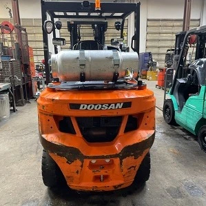 Used 2023 DOOSAN G45S-7 Internal Combustion Forklifts: Pneumatic Tire Arizona US | Leavitt Machinery #1443685