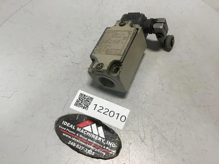 Used OMRON D4B-1111N Relays & Switches Michigan US | Ideal Machinery #703520