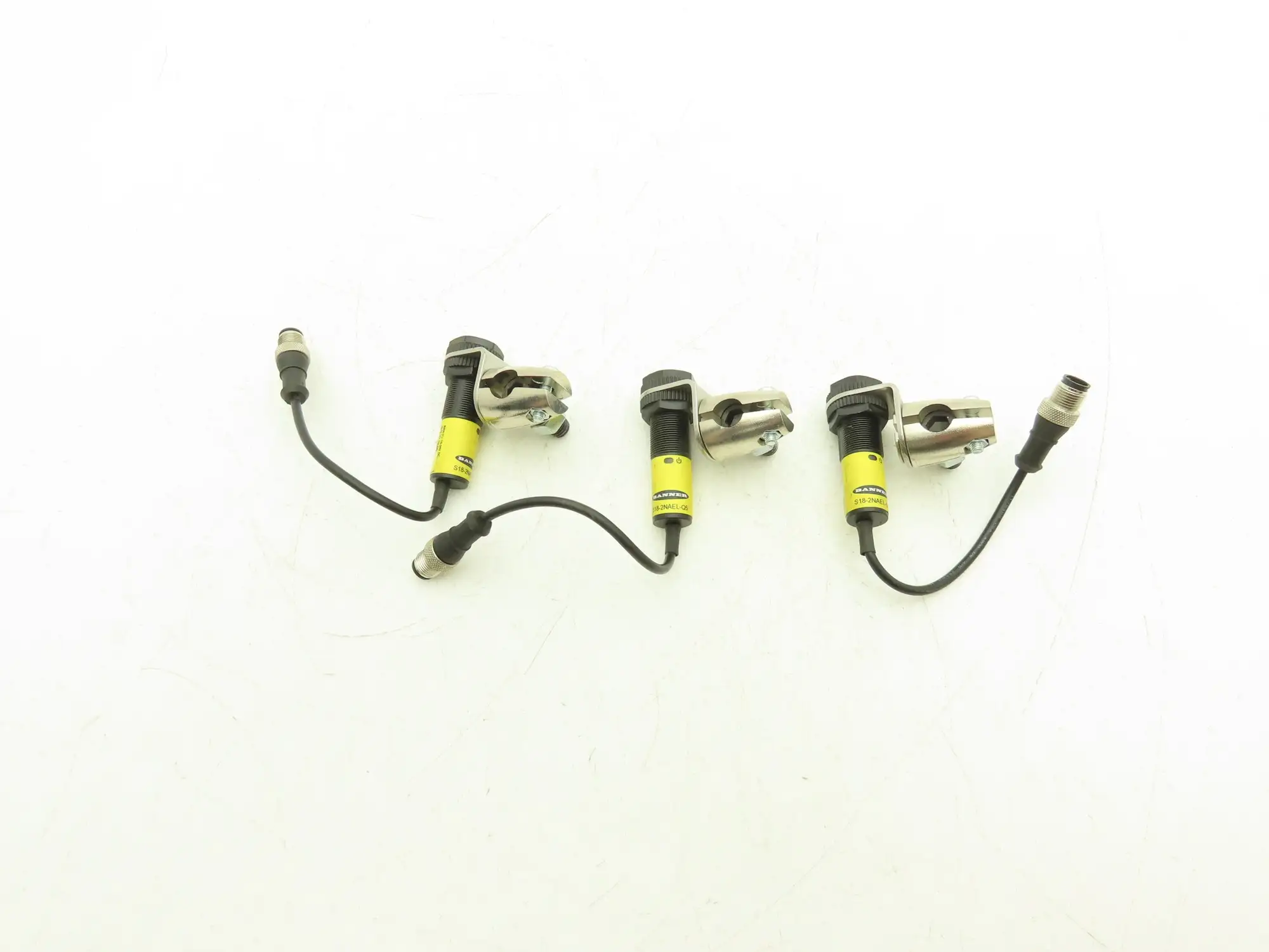 Banner S18-2NAEL-Q5 Photoeye Sensor Emitter 18mm 10-30VDC  Lot of 3