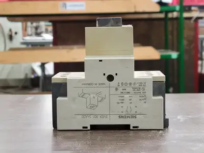 USED SIEMENS 3VE3000-2HA00
