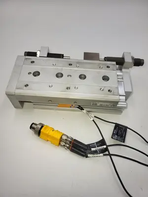 Used SMC SMC MXS20-75 CYL, SLIDE TABLE, AUTO-SW, MXS/MXJ GUIDED CYLINDER Pneumatic Cylinders | ND Industrial Surplus #1215820