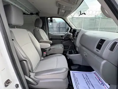 Used 2017 NISSAN NV 2500 Vans Florida US | Truck and Van Outlet #1509204