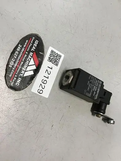 Used SCHMERSAL TV14H 236-20Z-1807/1894 Relays & Switches Michigan US | Ideal Machinery #701839