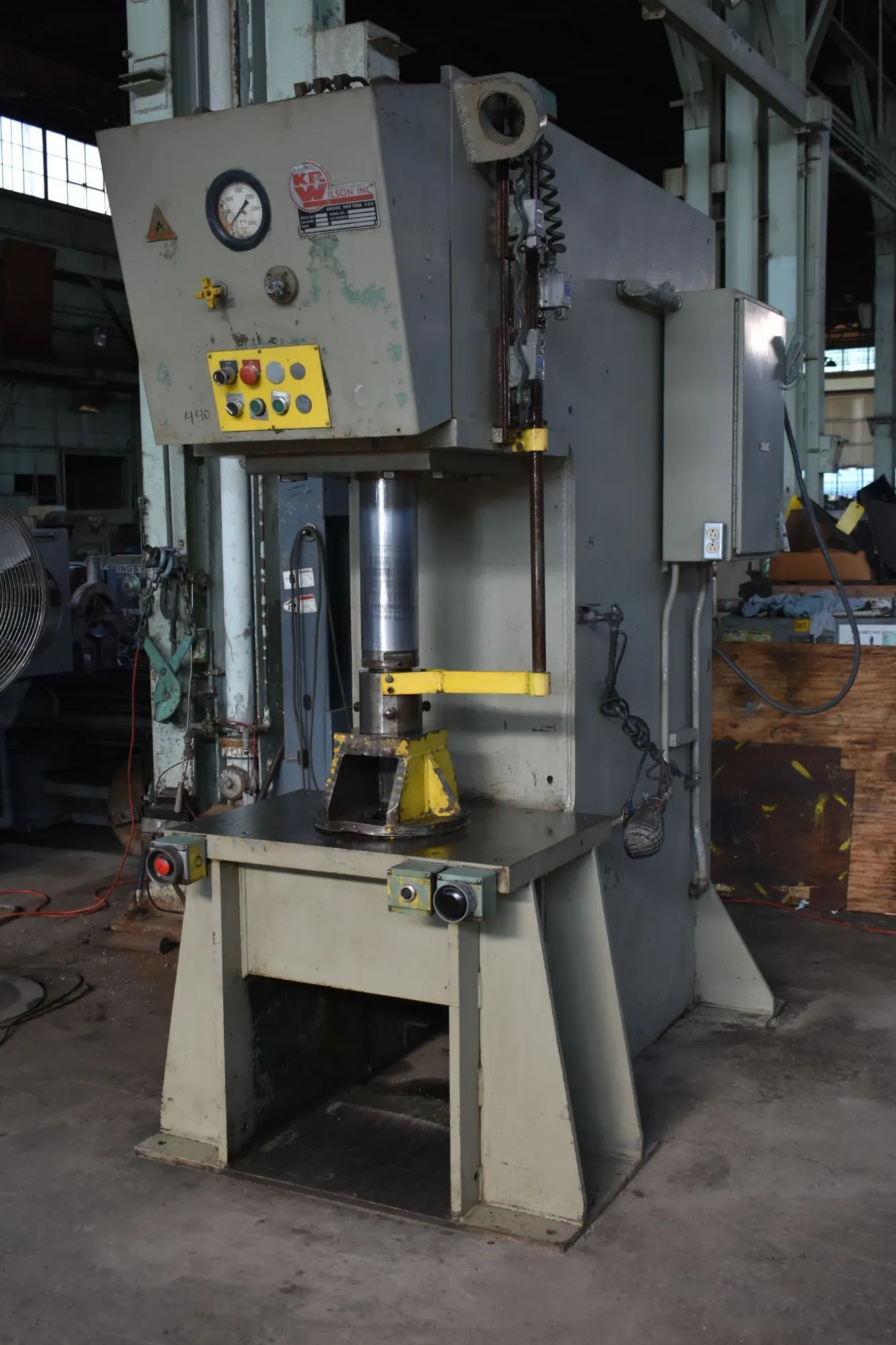 Used 1975 K.R. WILSON C-100-1 Hydraulic Presses Ohio US | Mohawk Machinery #1267180