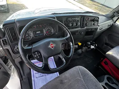 Used 2020 INTERNATIONAL MV607 Box trucks Florida US | Truck and Van Outlet #1509202