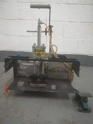 Autolabe model  560 Semiautomatic  Labeler