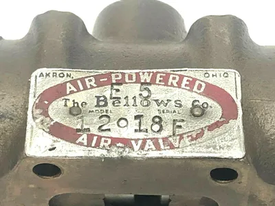 E5 12018F | Schrader & Bellows  Directional Control Valve - Used