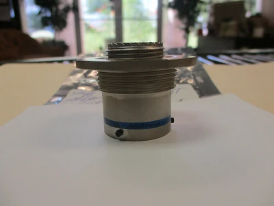 NEW Amphenol JMS27468T15F35S