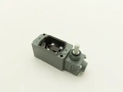 Allen Bradley 802T-ATP Oiltight Limit Switch Enclosure Lever Type Operator Head