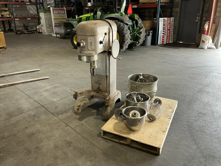 Used HOBART H-600 60QT. COMMERCIAL STAND MIXER Planetary Mixers Michigan US | Miedema Asset Management Group #1264422