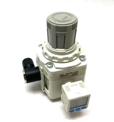 USED SMC REGULATOR W/ ISE20B-V-P HIGH-PRECISION PRESSURE SWITCH