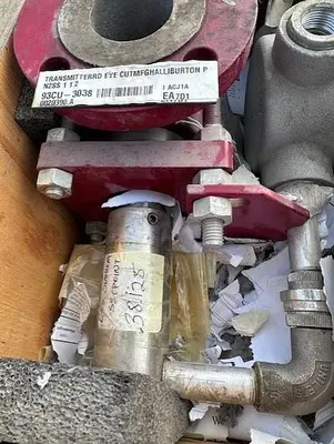 USED HALLIBURTON HALLIBURTON