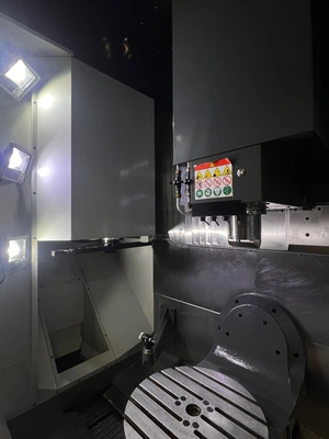 2018 HAAS UMC-750 Universal Machining Centers | PM Machines (5)