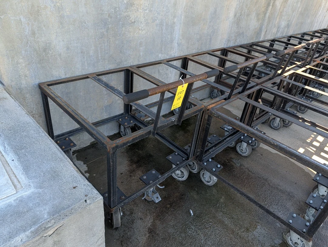 (5) Material Carts