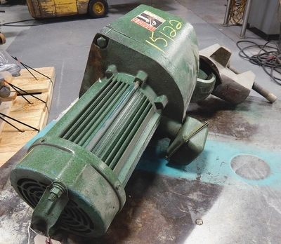 USED LIGHTNIN PORTABLE CLAMP MIXER MD4A