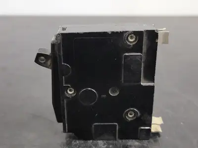 USED SQUARE D QO140