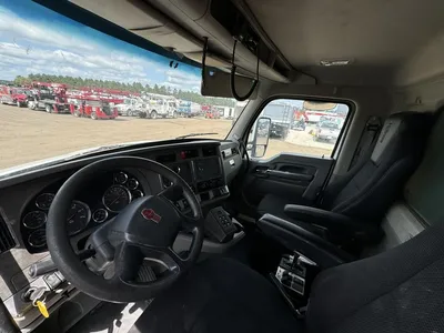 Used 2019 KENWORTH T880 DUMP Dump trucks Minnesota US | Carco Truck & Equipment #1514152
