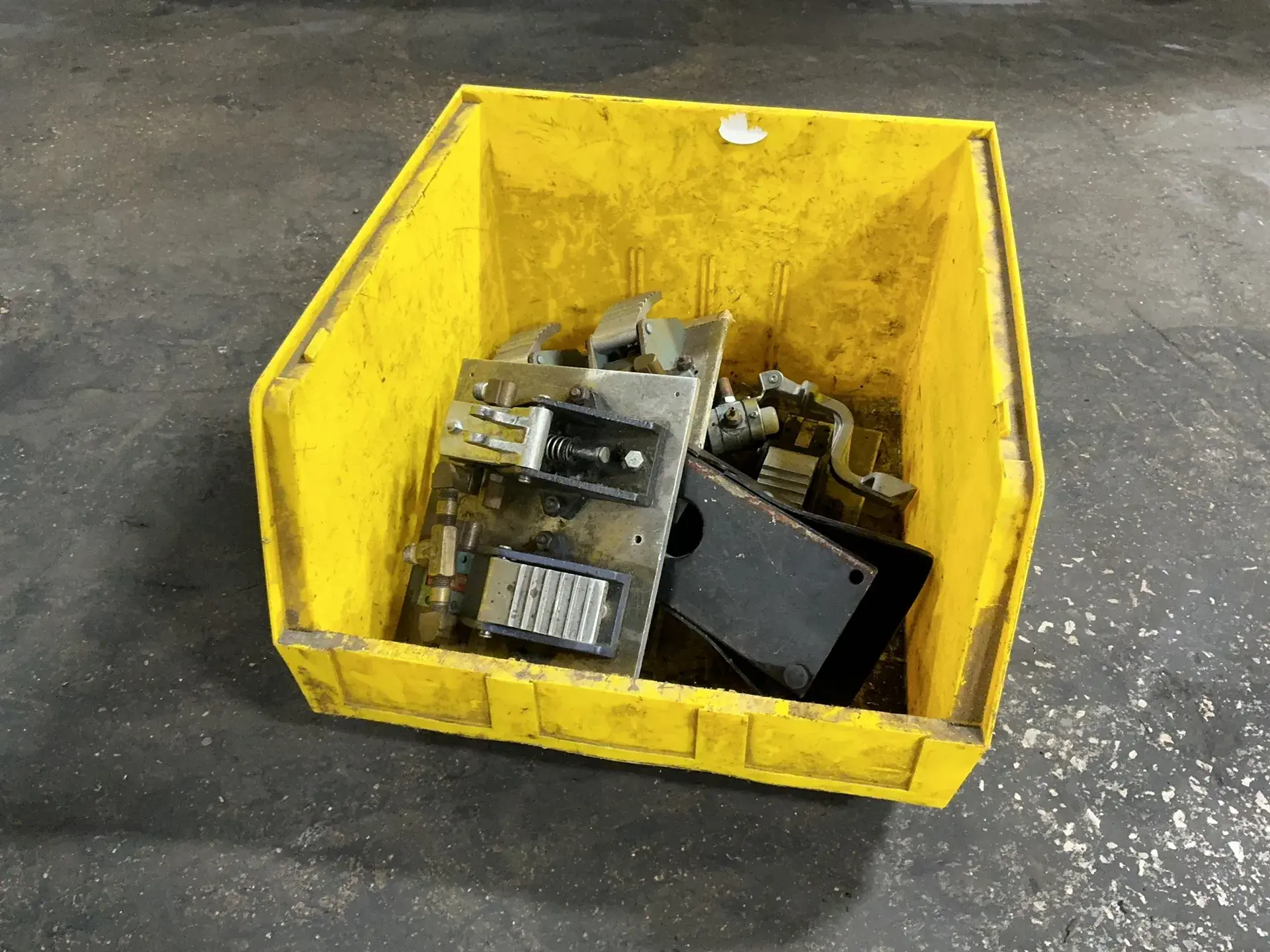 Used SCHRADER BELLOWS _UNKNOWN_ Parts (Hydraulics and Pneumatics) Ohio US | HGR 24 #1438025