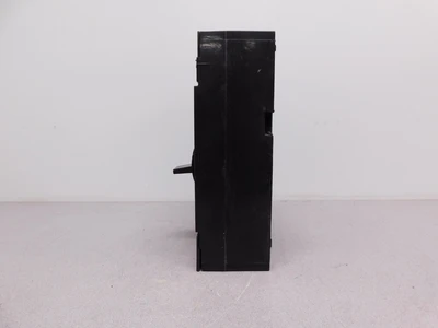 Used Square D MAL3660040M1352 Circuit Breakers Ohio US | Equipment Recovery Corp. #1331076