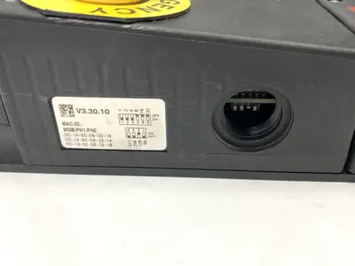 USED EUCHNER MULTIFUNCTIONAL GATE BOX 121855 MISSING THREADED PLUG