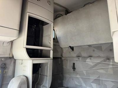 Used 2006 VOLVO VNL Conventional trucks Indiana US | Miedema Asset Management Group #1414594