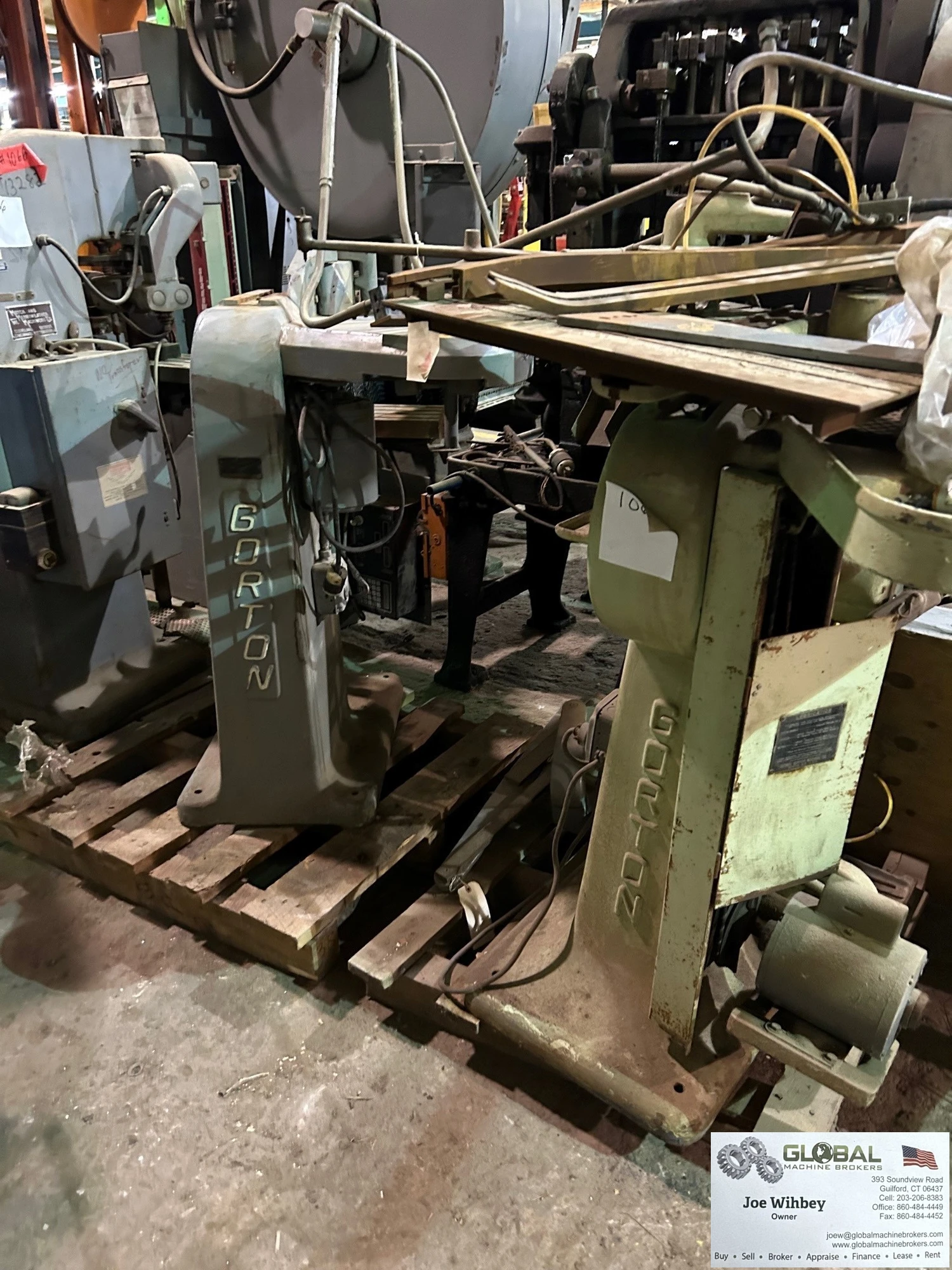 Gorton Machine Co Tracing Engraver Pantograph 10” x 10” Table