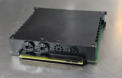 Telemecanique TSXDET3232 32-Point 24 VDC Fast lsolated Input Module (BIN535)