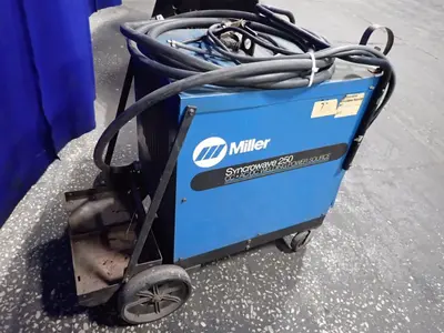 USED MILLER SYNCROWAVE 250