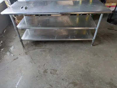 DUKES STAINLESS STEEL COMMERCIAL PREP TABLE