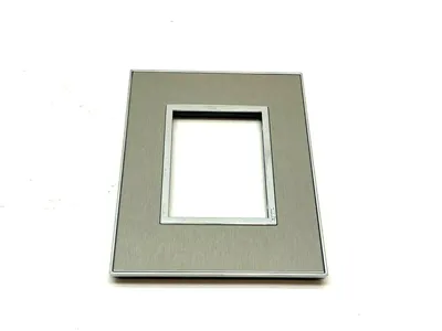575 276 | Legrand Arteor  Cover Plate - Used