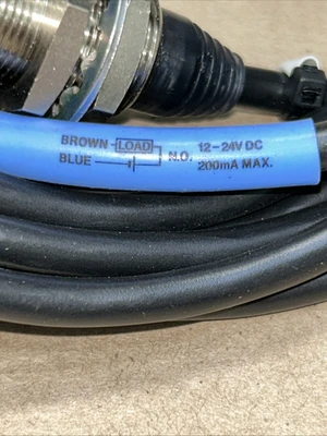 NEW KEYENCE EV-118U