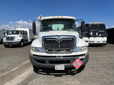 Used 2009 INTERNATIONAL DURASTAR 4400 Fuel & Lube Trucks Washington US | Puget Sound Truck Sales #1546520