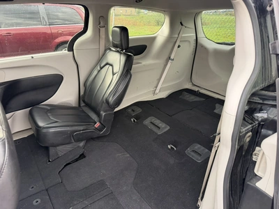 Used 2020 CHRYSLER PACIFICA VOYAGER Vans Ohio US | Miedema Asset Management Group #1577839