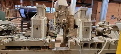 USED 2011 HOWIAL FINGER JOINTING LINE