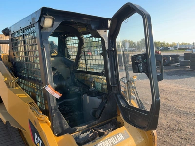 Used 2013 CATERPILLAR 257B3 Compact Track Loaders Michigan US | Miedema Asset Management Group #1579205