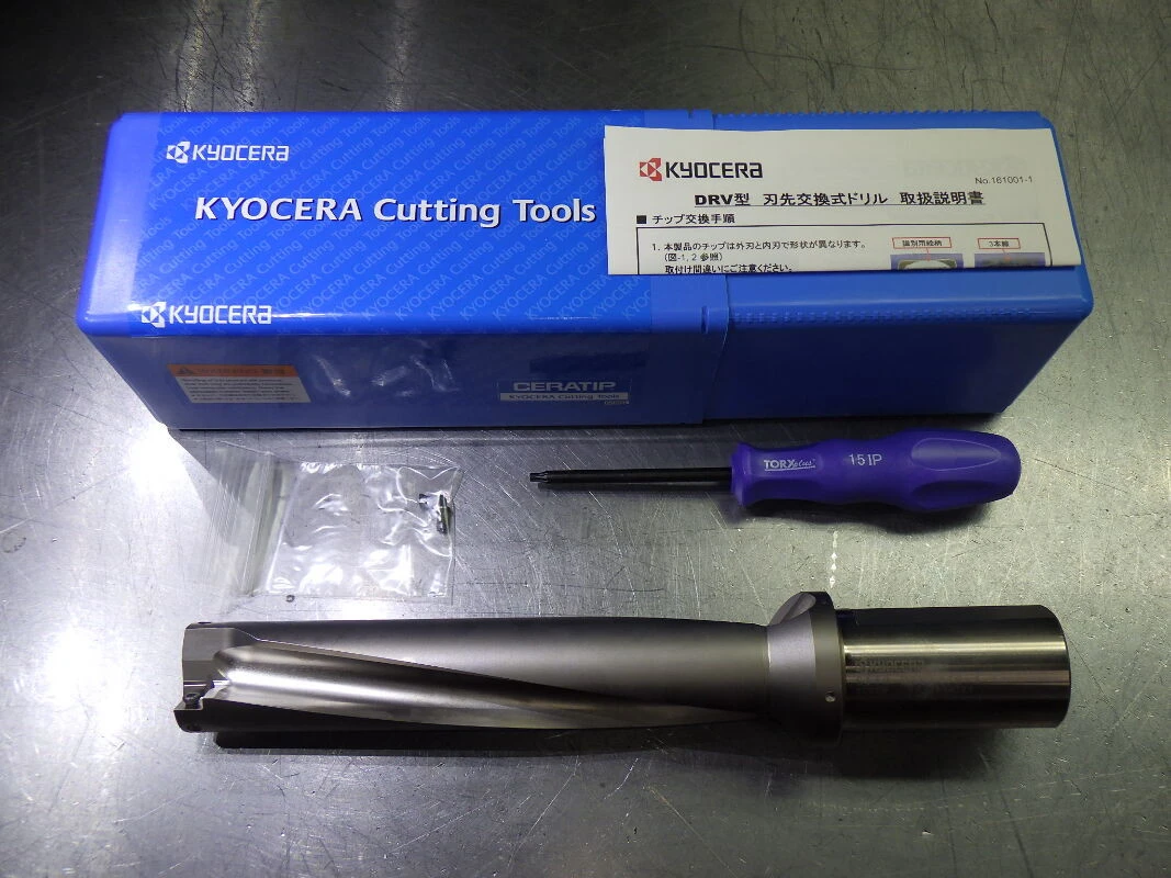 Kyocera 1.438" Coolant Thru 5xD Drill 1.5" Shank S150-DRV1438-5-11 (LOC1009B)