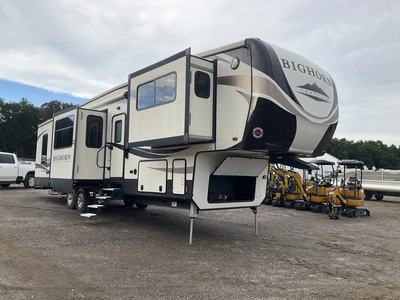Used 2017 BIGHORN 39FL Campers, Caravans, Motorhomes Michigan US | Miedema Asset Management Group #1406910