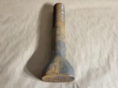 1-1/2" x 8.5" Oval Head Liner Bolt Grade 5