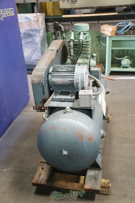 Used SPEEDAIRE 32492 Tank Mounted Air Compressors California US | Sterling Machinery Exchange #1467579