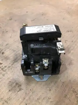 GE CR305KO**ADA Size 1 30A Contactor 600VAC 115-120V ; 110V 50/60Hz Coil