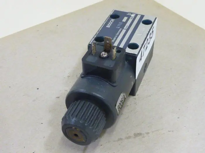 Used BOSCH 0 810 091 227 Valves/Fittings Michigan US | Ideal Machinery #602520