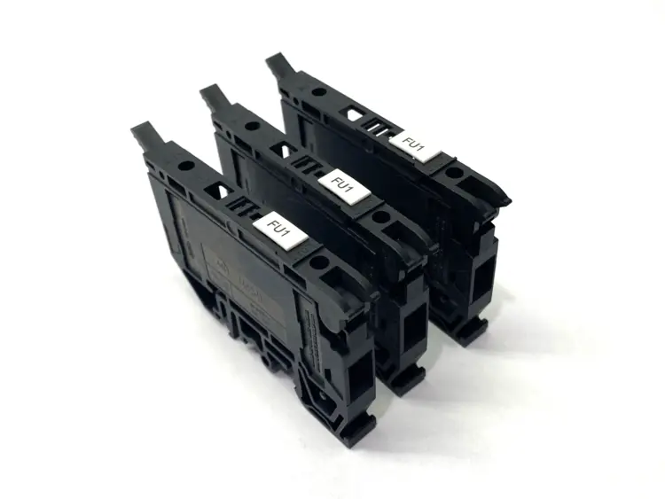 Used Allen-Bradley Fuse Terminal Block 4mm² 500V LOT OF 3 Terminal Blocks Michigan US | Maverick Industrial Sales #1389655