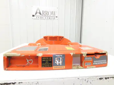 Toyota 7HBW23 Plastic Shroud Cover Set Removed From 7HBW23 Pallet Jack 4500 lb