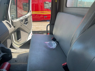 USED 2017 FREIGHLINER M2