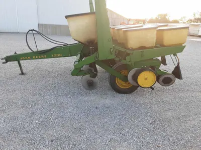 Used JOHN DEERE 7000 Planters Indiana US | Trustworthy Equipment #1403551