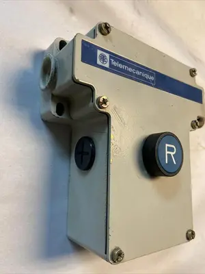 New | in-Stock TELEMECANIQUE XY2-CE-1A-190 Relays & Switches | Surplus Asset Holdings #1205617