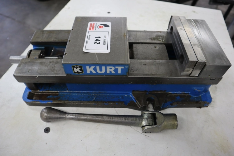 Used KURT WORKHOLDING SOLUTIONS D688 Vises Minnesota US | Machinesused.com #1390022