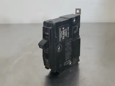 USED SQUARE D QOB120